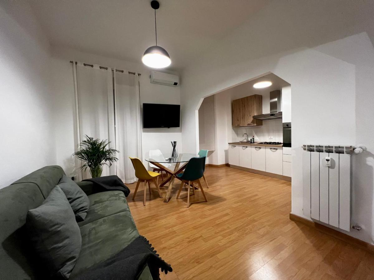 Conte Rosso Apartment Rome Exterior photo